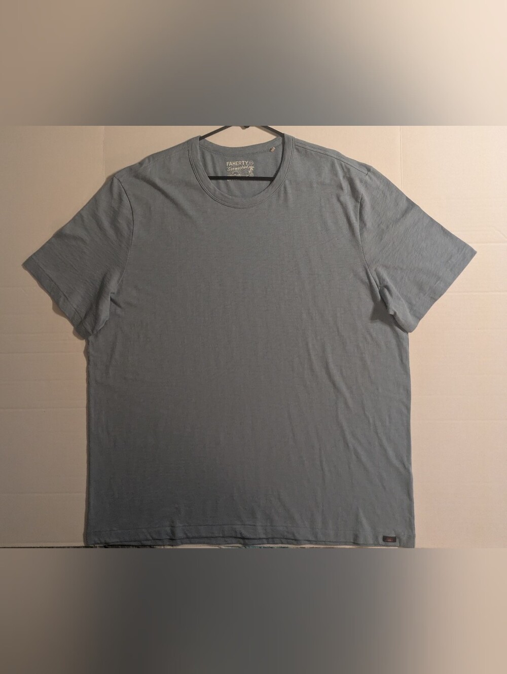 Faherty Lightweight Crew Neck T-Shirt - Slate Blue- XXL (NWOT)